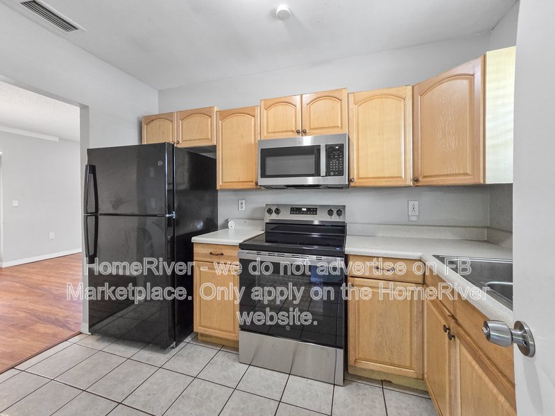 Available Now! 14879 SW 35th Cir, Ocala, FL 34473 property image