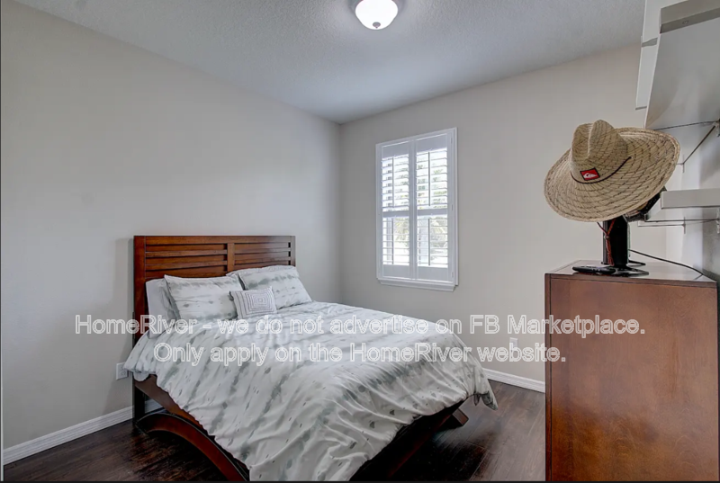 Now Available! - 581 Vista Sol Dr property image