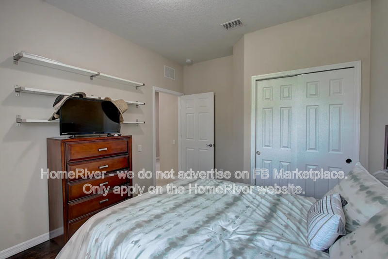 Now Available! - 581 Vista Sol Dr property image