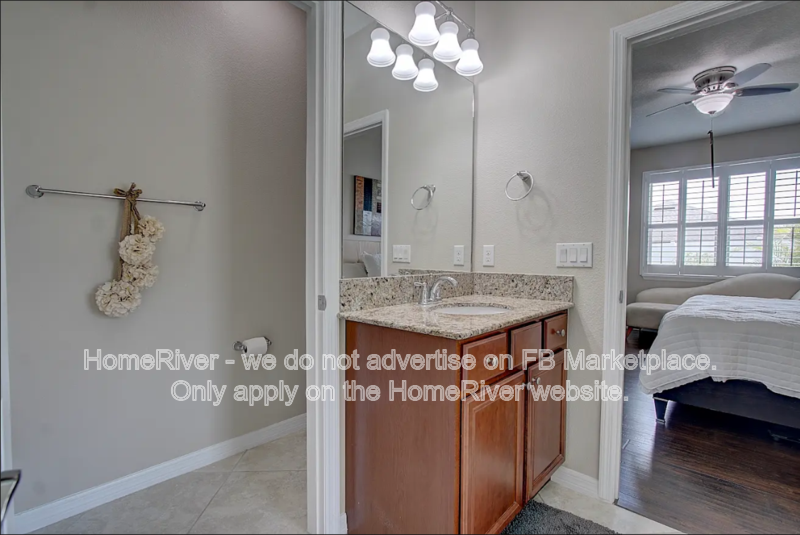 Now Available! - 581 Vista Sol Dr property image