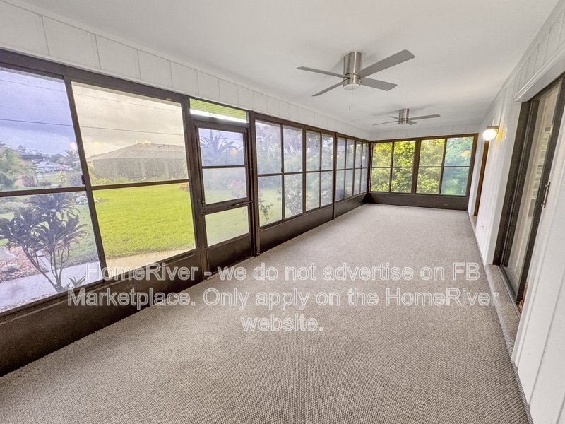 Available Now! 12 Charleston Cir, Englewood, FL 34223 property image