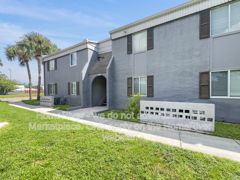 Now Available! - 4016 Cortez Dr Apt D, Tampa property image