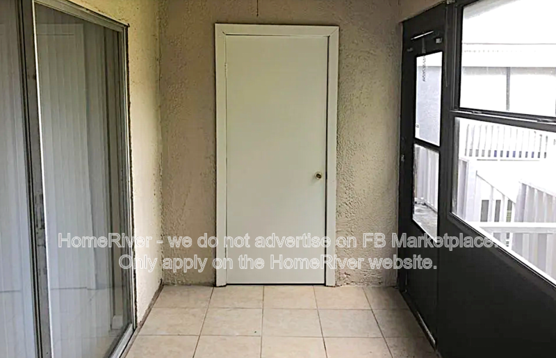 Now Available! - 4016 Cortez Dr Apt D, Tampa property image