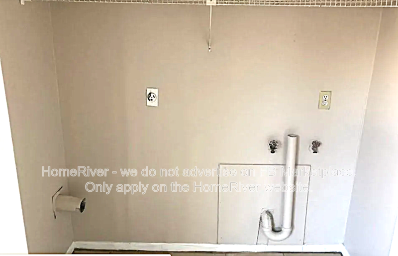 Now Available! - 4016 Cortez Dr Apt D, Tampa property image