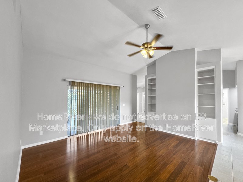 Available Now! 5823 BUCHANAN RD, VENICE, FL 34293 property image