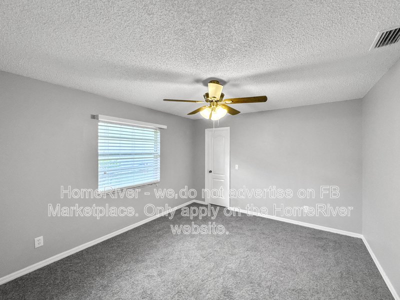 Available Now! 5823 BUCHANAN RD, VENICE, FL 34293 property image