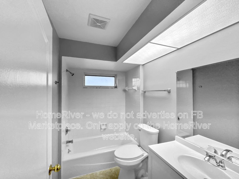 Available Now! 5823 BUCHANAN RD, VENICE, FL 34293 property image