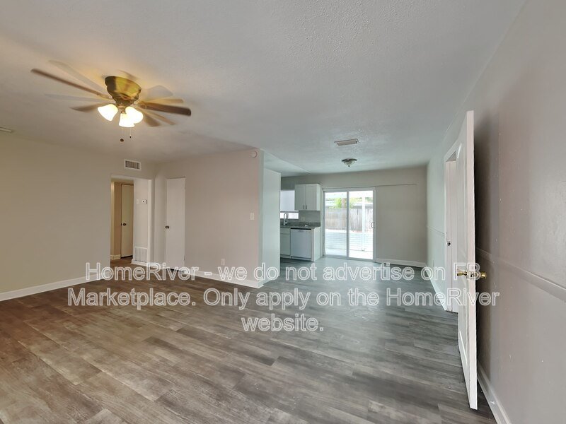 Available Now!- 3718 Wade Rd property image