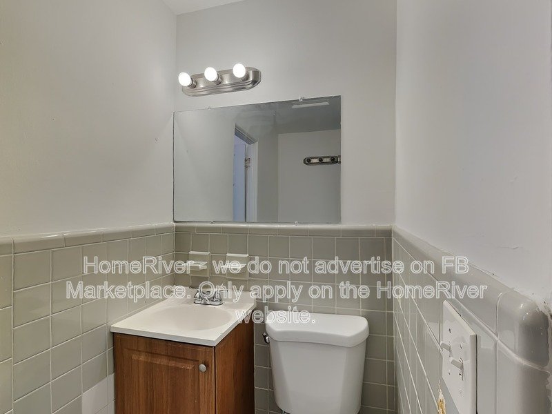 Available Now!- 3718 Wade Rd property image