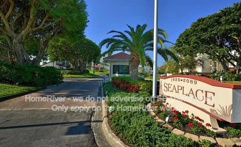 Do not miss out!1945 Gulf Of Mexico Dr Apt M2-107, Longboat Key FL 342 property image