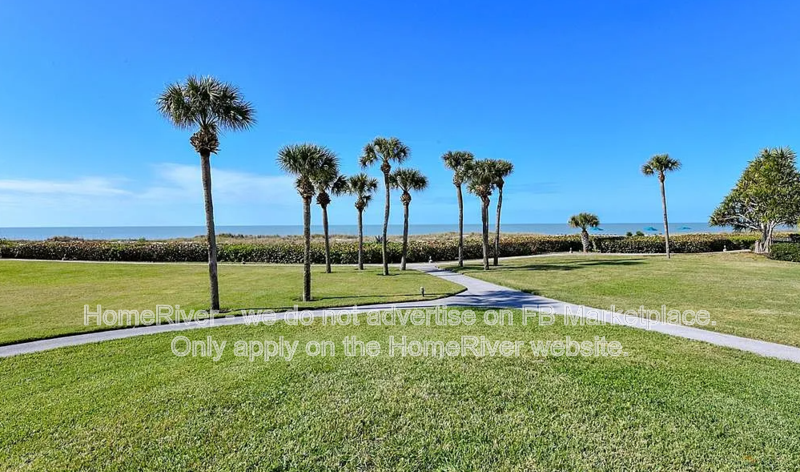 Do not miss out!1945 Gulf Of Mexico Dr Apt M2-107, Longboat Key FL 342 property image