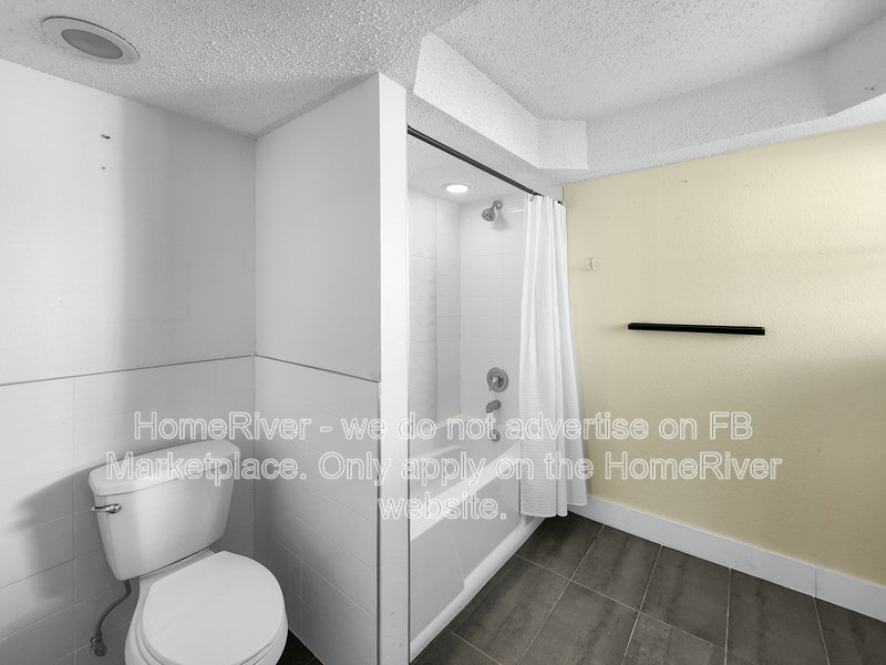 Move In Ready! -  2455 W Palm Dr. Tampa, FL 33629 property image