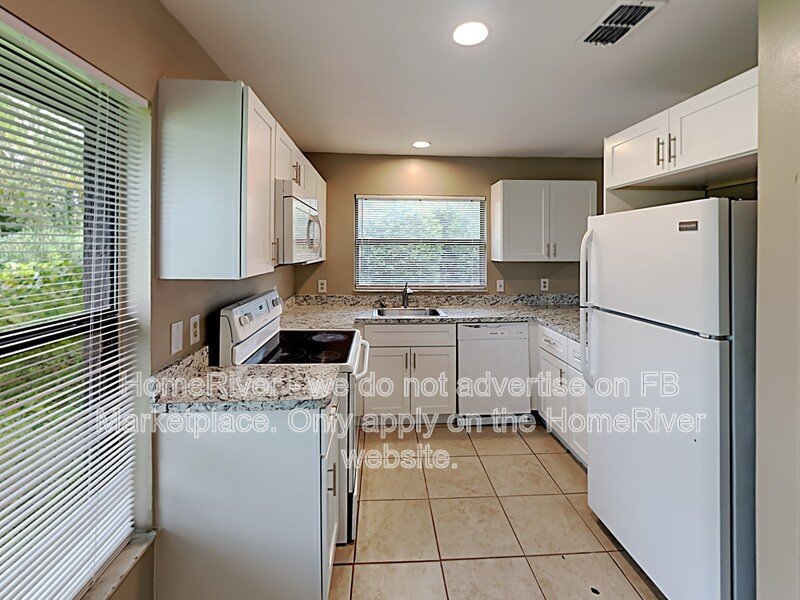 Move In Ready! - 565 Hunter Cir, Kissimmee property image