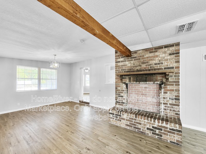 Coming Soon | Pets Welcome | Covered Patio property image