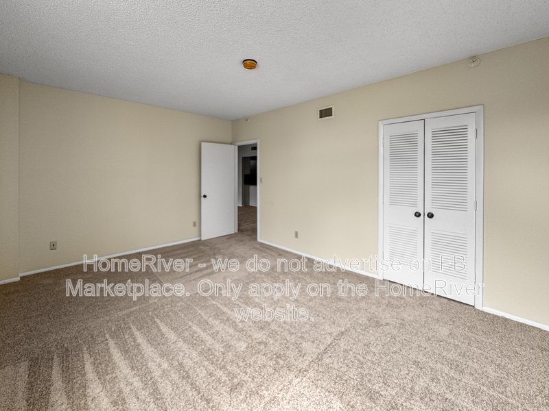 Do not miss out!1945 Gulf Of Mexico Dr Apt M2-107, Longboat Key FL 342 property image