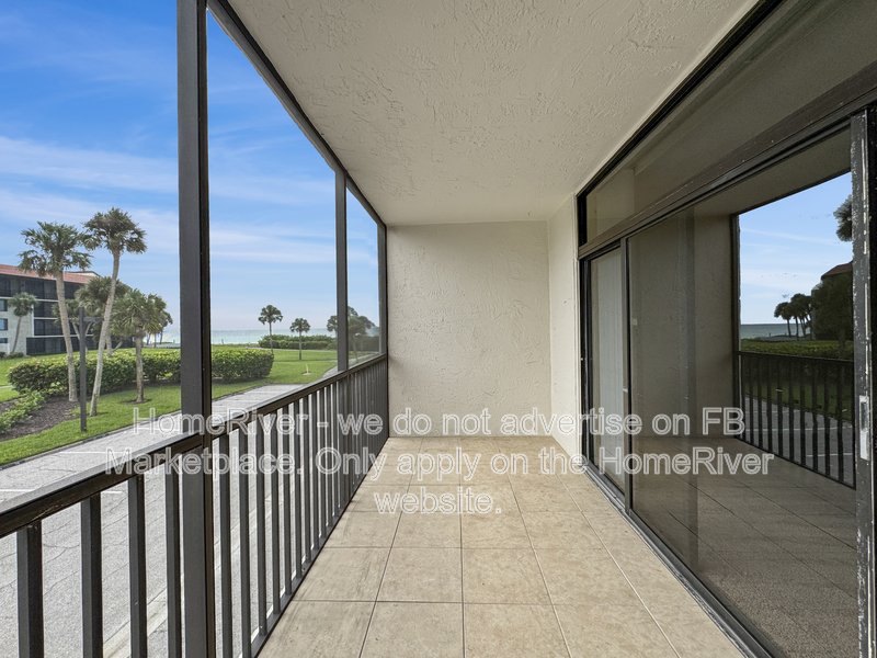 Do not miss out!1945 Gulf Of Mexico Dr Apt M2-107, Longboat Key FL 342 property image