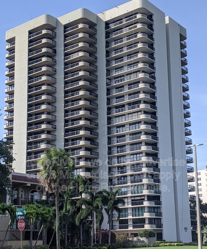 Now available - 2413 Bayshore Blvd Unit 1904, Tampa property image