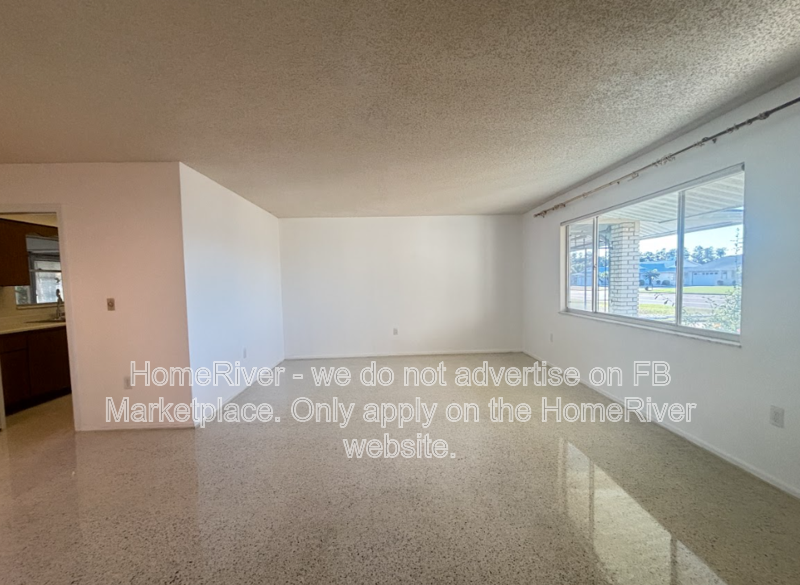 3BR Golf Course Home in 55+ Sun City Center | Lawn Care Included property image
