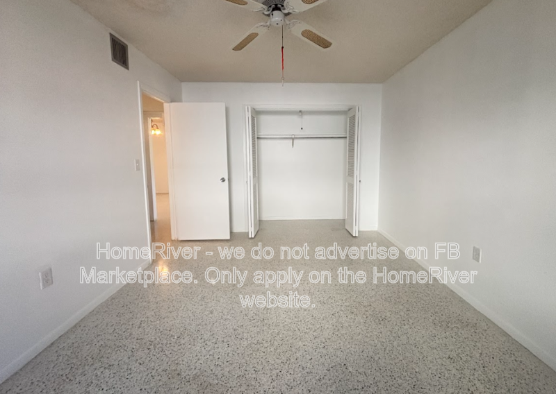 3BR Golf Course Home in 55+ Sun City Center | Lawn Care Included property image