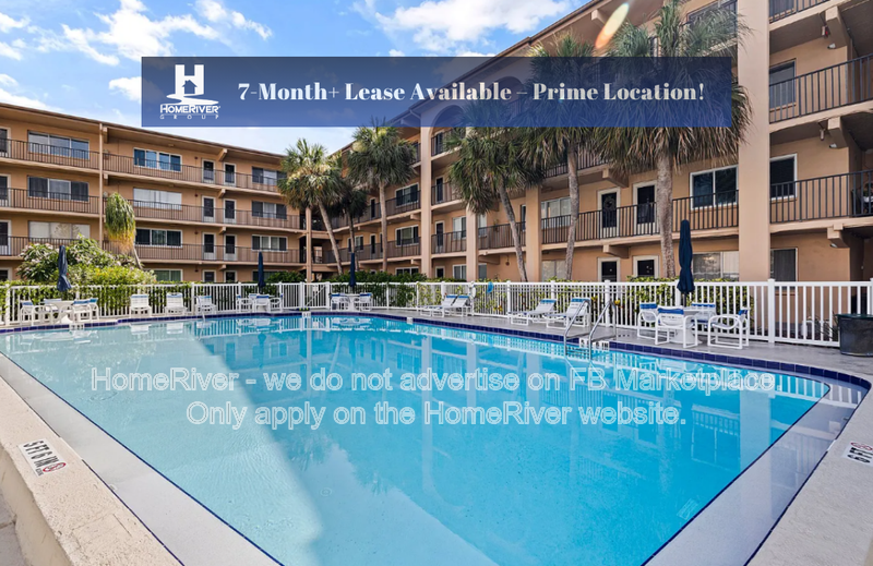 Move In Ready! - 2525 W Bay Dr Apt B42, Belleair Bluffs FL 33770 property image