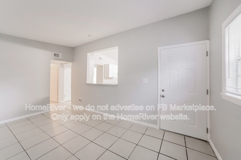 Available Now! 6411 S RICHARD AVE, TAMPA FL 33616 property image