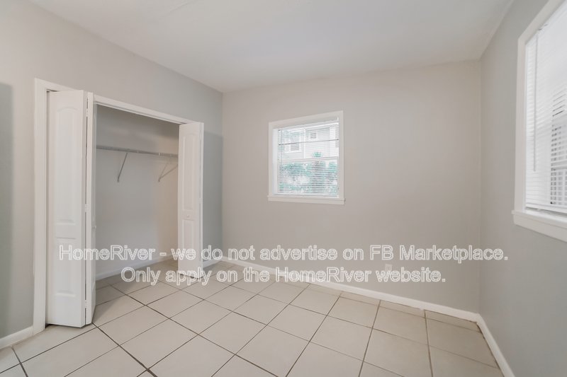 Available Now! 6411 S RICHARD AVE, TAMPA FL 33616 property image