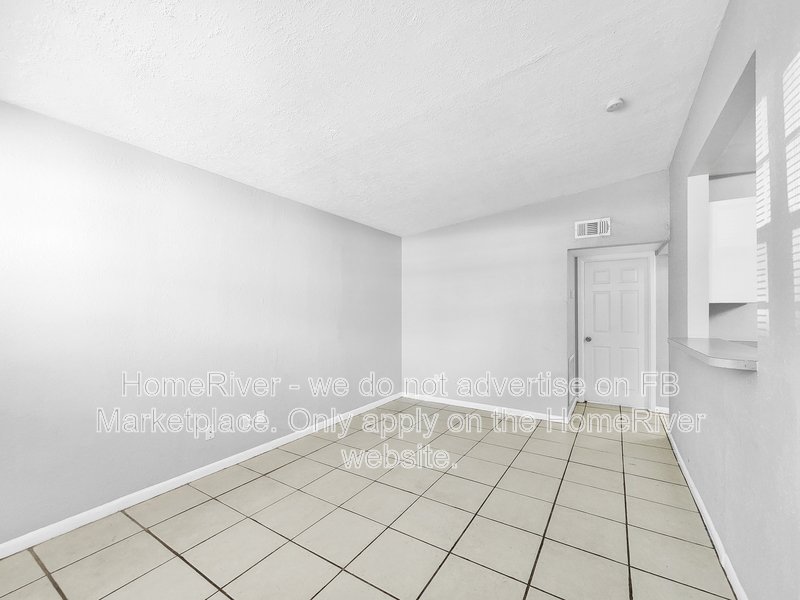 Lovely 3 bedroom 2 bath available Now!!! property image