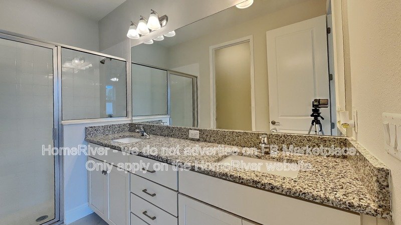 Available Now! 20092 Stone Pine Cir, Lutz, FL 33558, USA property image