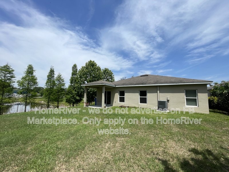 Coming Soon! - 10113 CANDLEBERRY WOODS LN GIBSONTON FL 33534 property image