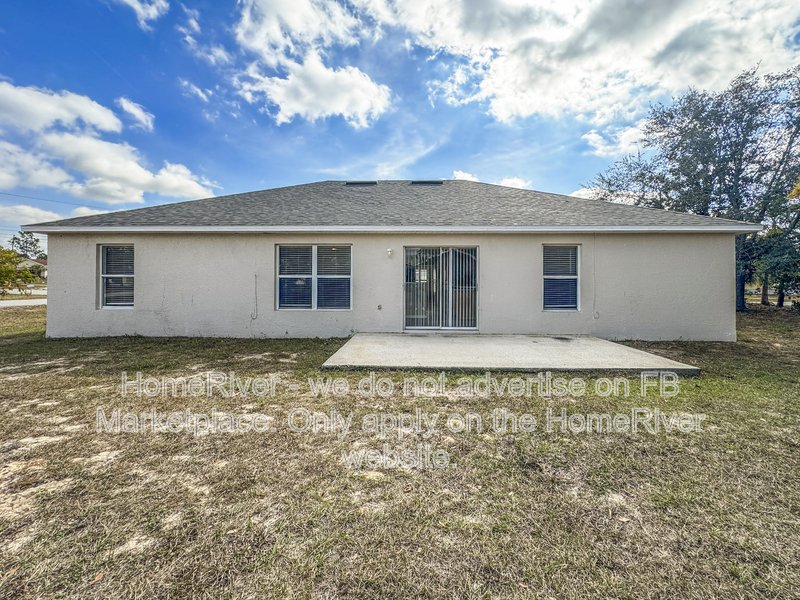 Pet Friendly! 3 bed/2 bath 2 car garage property image