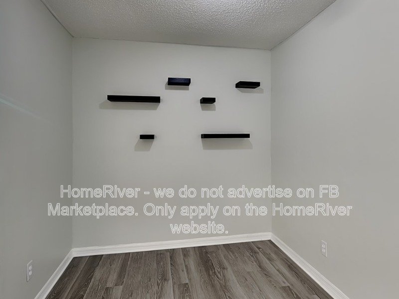 APPLY NOW!!! 155 Springwood cir apt D property image