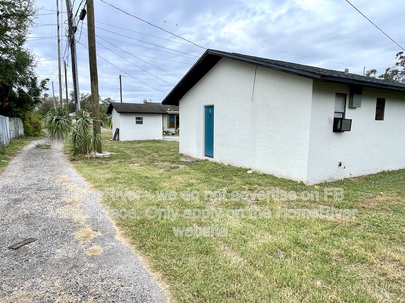 Move In Ready! - 2722 14TH AVE S UNIT B, ST PETERSBURG FL 33712 property image