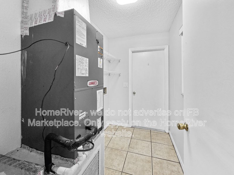 Move In Ready! 415 WATER RD property image