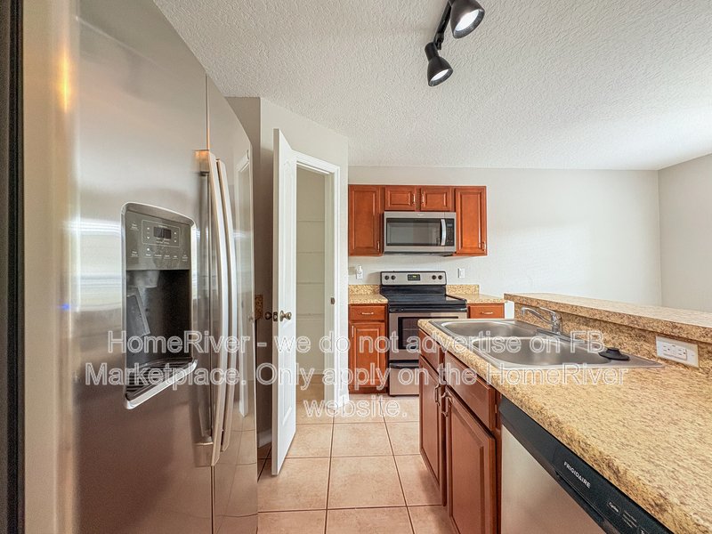 Available Now! Apply Now! property image