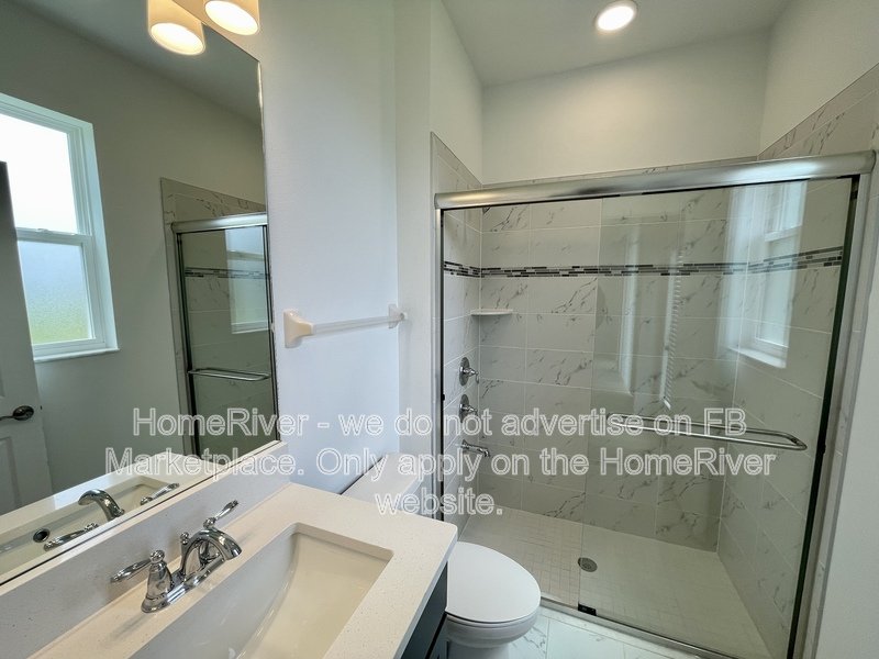 Move In Ready! - 10701 New Morning Dr Tampa, FL 33647 property image