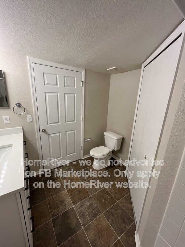 Available Now - 5124 Park Central Dr Apt 528 property image