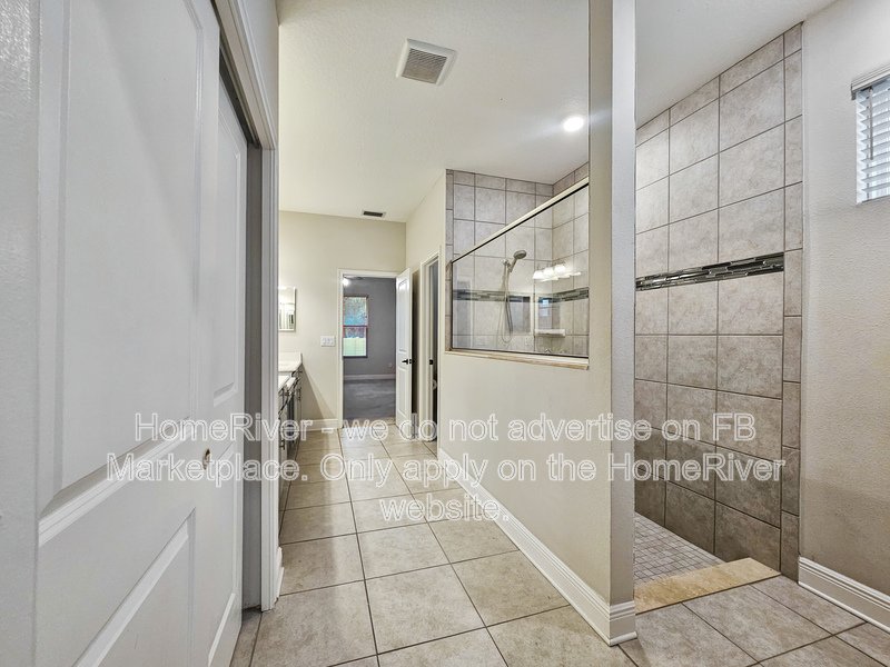 Available Now - 27065 Sora Blvd, Wesley Chapel property image