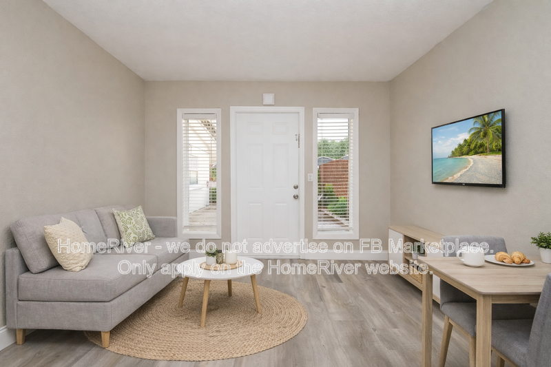 Available Now! 1203 1/2 Sheridan Rd, Clearwater FL 33755 property image