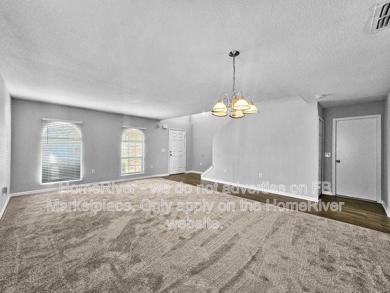 Available Now! Amazing 4 bed 3.5 bath home! property image