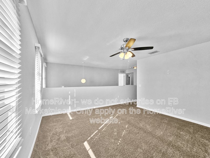 Available Now! Amazing 4 bed 3.5 bath home! property image