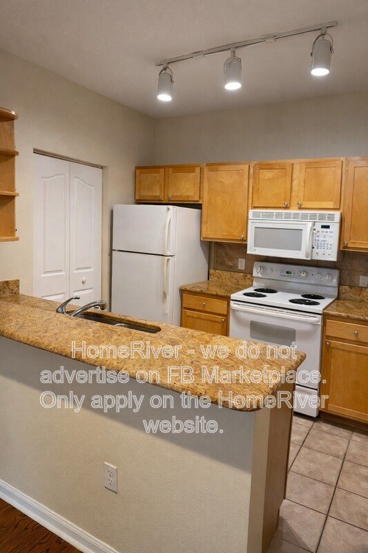 Available now - 4207 S Dale Mabry Hwy Unit 3105 property image