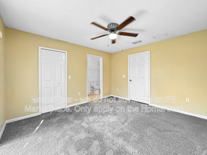 Mover-in Ready! 2418 Middleton Grove Dr property image