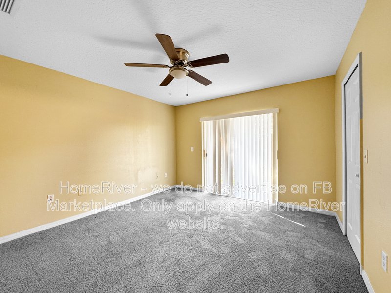 Mover-in Ready! 2418 Middleton Grove Dr property image