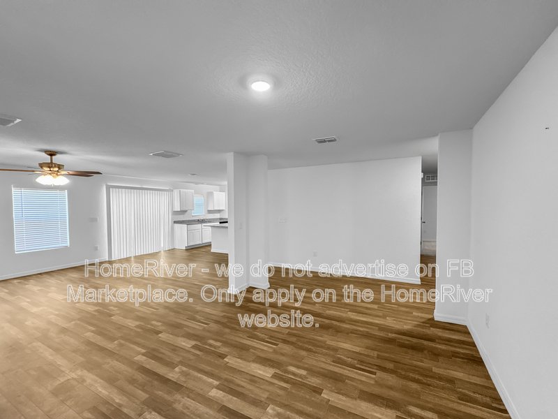 Available Now! Pet Friendly| Covered Front Porch property image