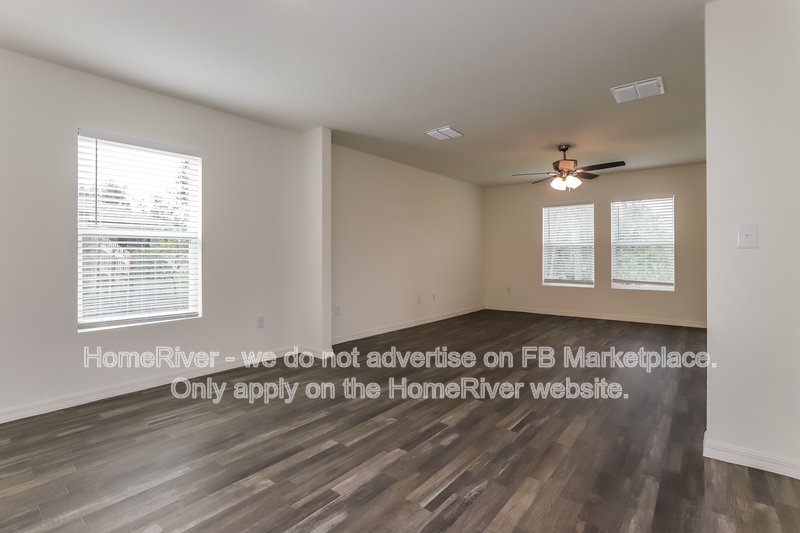 Available Now| Pets Welcome| 2 Car Garage| 3 Beds property image