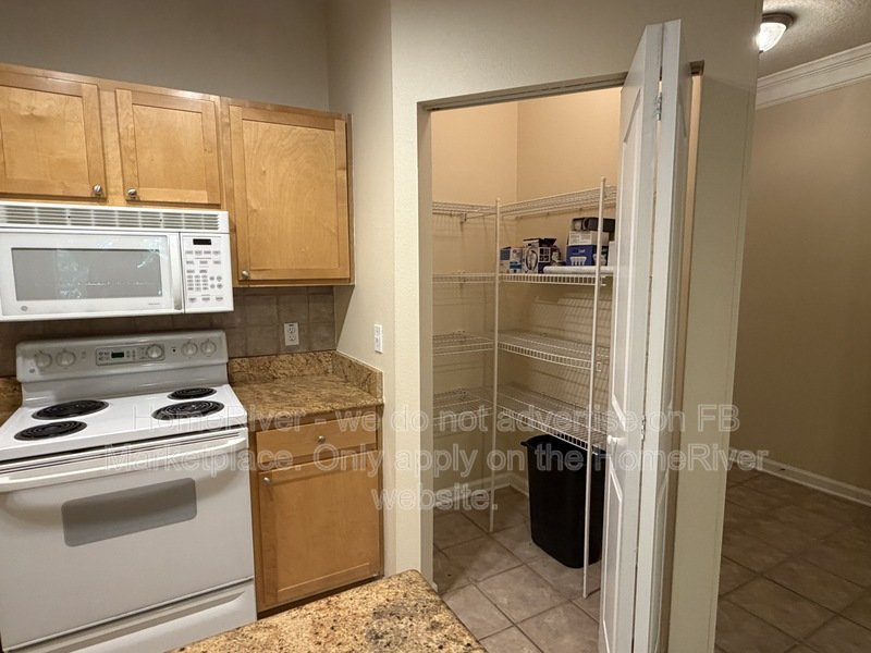 Pet Friendly | screened Porch | LVP Flooring | In-unit W/D | Comm Pool property image