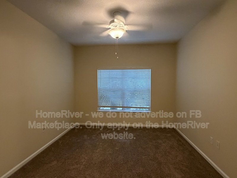 Pet Friendly | screened Porch | LVP Flooring | In-unit W/D | Comm Pool property image