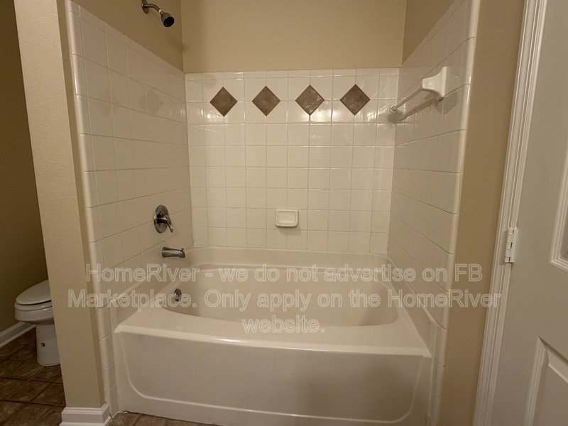 Pet Friendly | screened Porch | LVP Flooring | In-unit W/D | Comm Pool property image