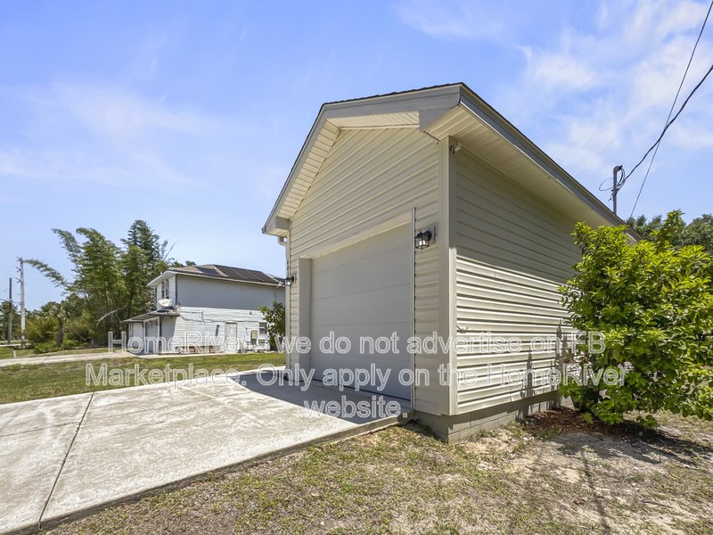 Available Now| Attached Garage | Pets Welcome property image