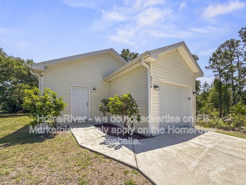 Available Now| Attached Garage | Pets Welcome property image